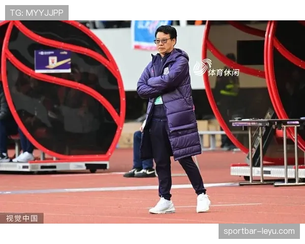 吴金贵率申花全力备战新赛季，状态引球迷期待