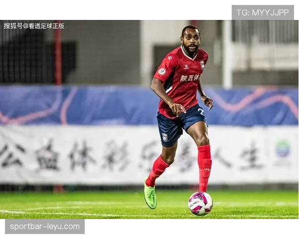 卡马文加防守表现亮眼，状态回升助球队筑牢防线