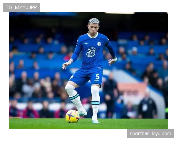 切尔西比赛节奏解析：关键因素如何影响球队表现与战术抉择