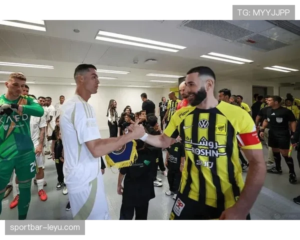 本泽马 vs C罗：进攻效率与战术角色差异